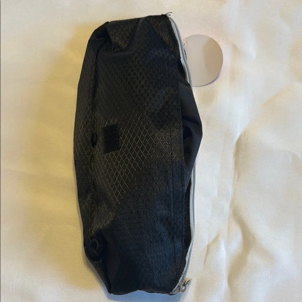 Five Star 2-IN-1 Carry-All Pouch Black